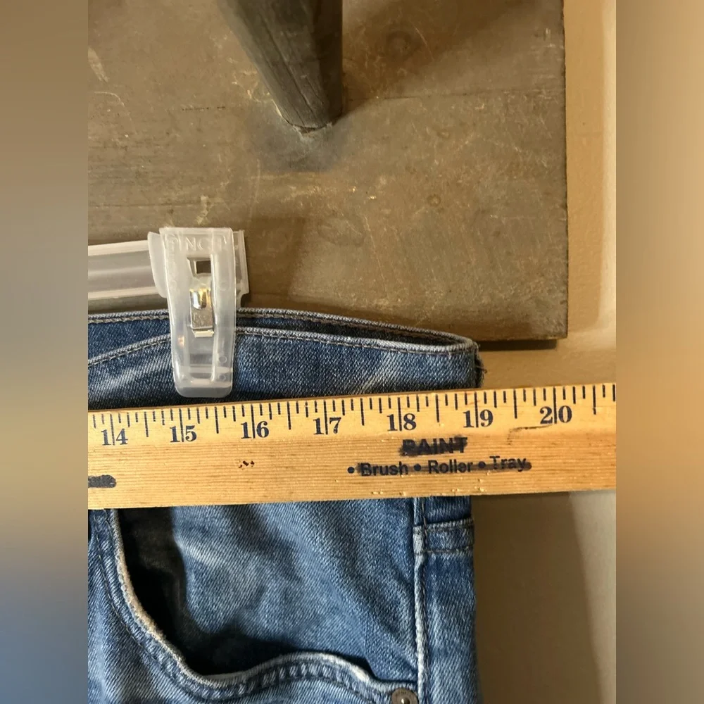 7 for all Mankind slimmie jeans - Picture 9 of 9